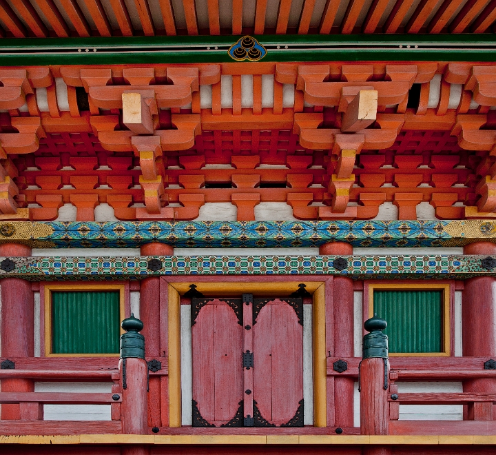 Kiyomizu-dera Pagoda 11-1244.jpg